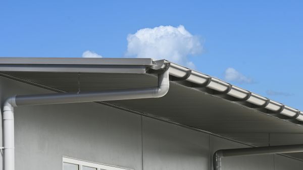 Eavestrough Service in Grayson